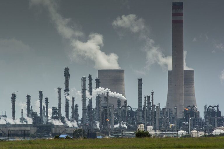 Asia’s US$350bil gas projects intensify the clean energy debate.