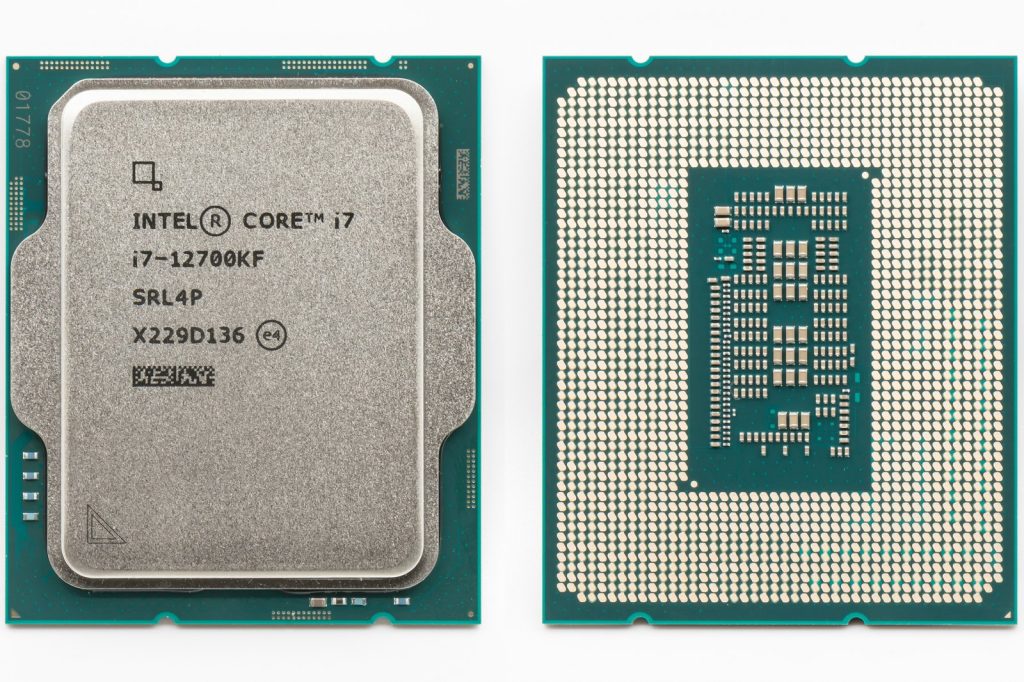 Intel Unveils Breakthrough Multi-Chip Desktop Processor Design Finally