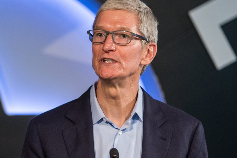 Apple Unveils iOS 26 with Liquid Glass Redesign