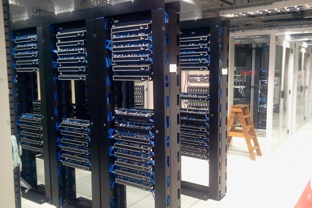 Aura Data Breach Exposes 900,000 Records to Cybercriminals Suddenly