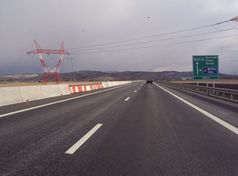 Truck Minivan Crash Kills 5 on Slovenia A1 Motorway