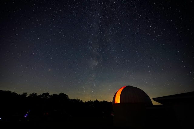 Study Suggests Amaterasu Cosmic Ray Was Heavy Nucleus, Not Proton