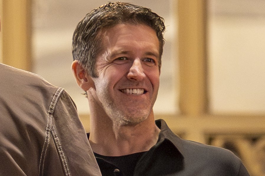 John Ternus to Lead Apple as New Siri Relies on Google Gemini Models