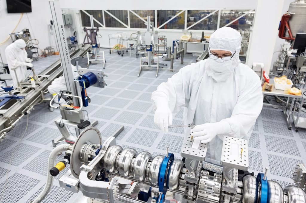 Global Chip Shortage: 574B Industry Impact & 2024 Outlook