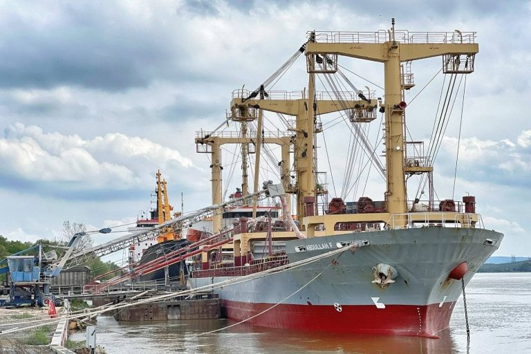 Ukrainian Strikes Aim to Restore Black Sea Grain Exports
