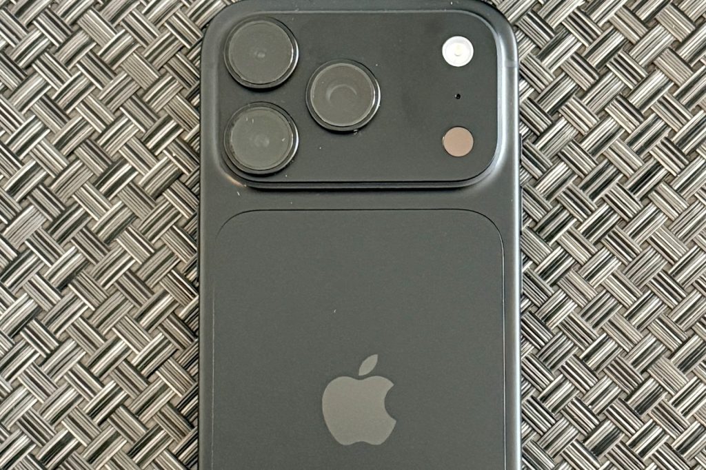 Apple Launches iPhone 18 Pro And Pro Max With India Pricing