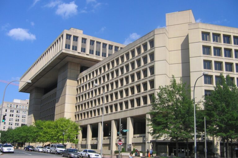 FBI Probes ShinyHunters Claim of Stealing Agent Data