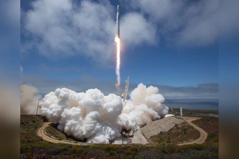 Satellite Networks Confront Cybersecurity Risks Amid Growth