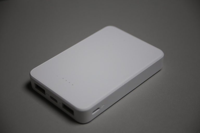 MATECH Unveils USB-C Integrated Mobile Battery: Just Plug into Your Smartphone, Declutter Your Bag