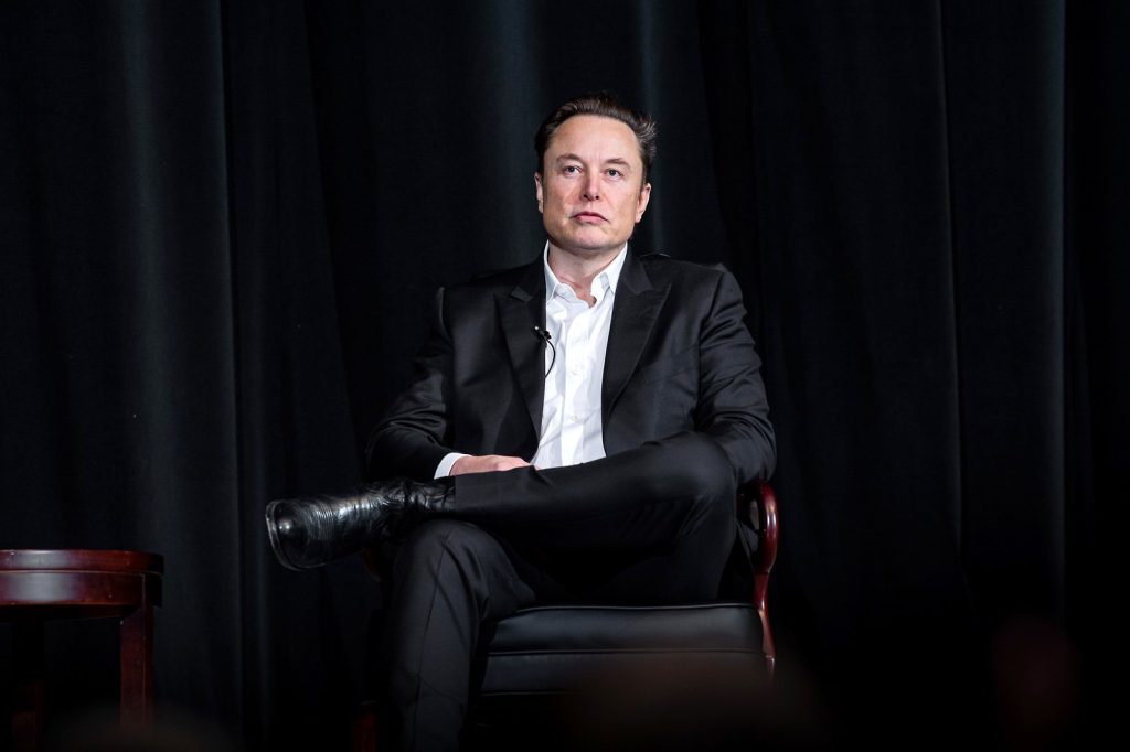 Musk Predicts Machine Intelligence Will Eclipse Humanity by 2031