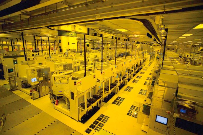 U.S. and Allies Sign Pact to Secure Advanced Chip Supply Chain