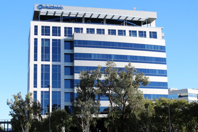 Qualcomm Verdict Triggers Arm, AMD Selloff, Spotlighting TSMC’s Foundry Dominance