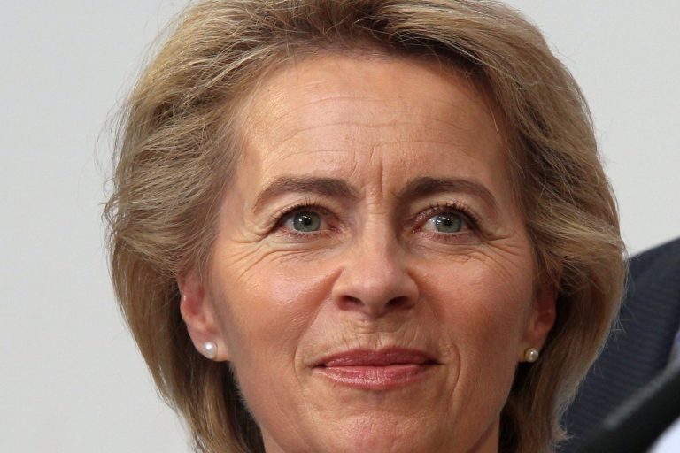Germany and France Propose EU Rapid-Response Trade Tool to Block Chinese Goods